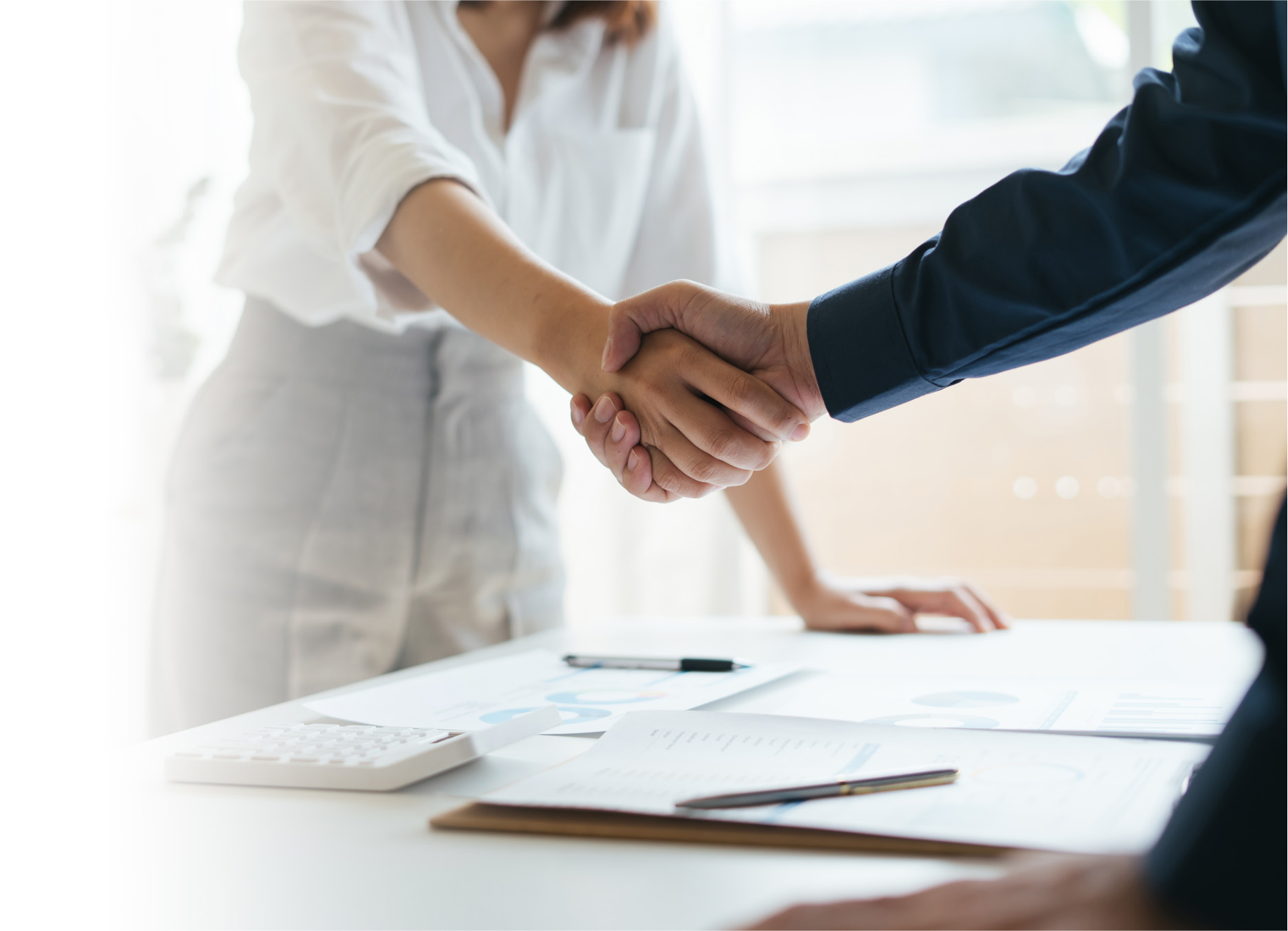 Acute Investor Services - AdobeStock_579560905